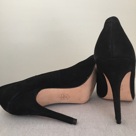 Black suede pumps - Picture 6 of 6